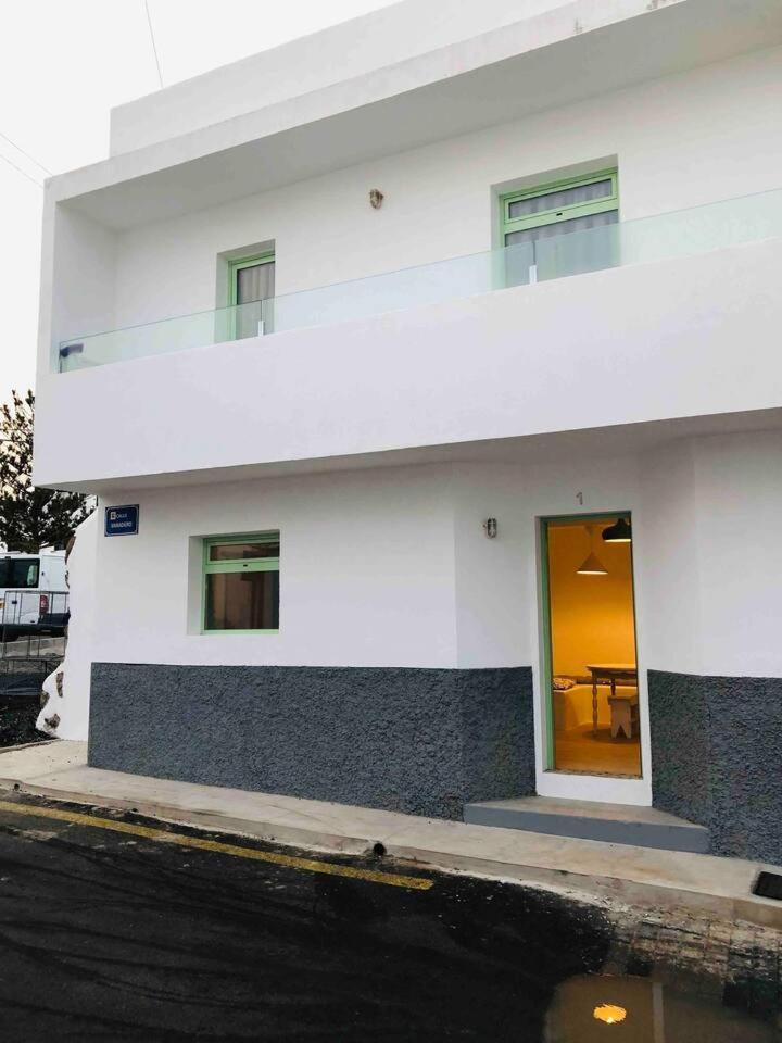 Casa Anclada En La Santa- 4 Apartamentos Frente Al Mar- 1ª Linea Solarium Barbacoa Rom bilde